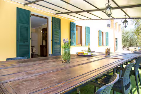 Tavolo esterno veranda
